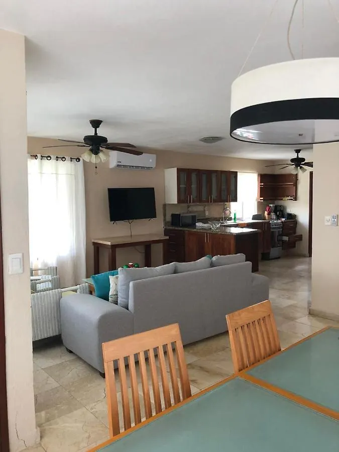 Moonlight Condos Puerto Morelos 3*,
